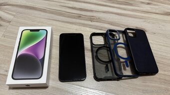 Vymenim iPhone 14 Midnight 128gb v zaruke 91% bateria - 2