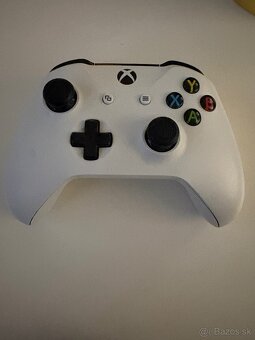 Xbox one controller - 2