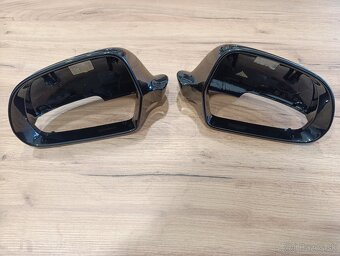 Kryty spätných zrkadiel Octavia - 2