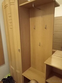 Nábytok do predsiene - 2
