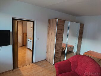 1-izbový byt v centre mesta - 2
