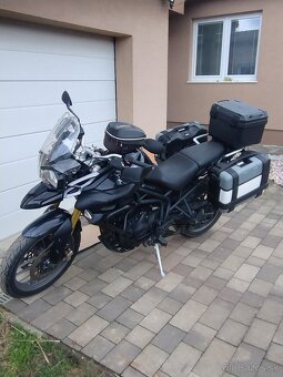 Triumph tiger 800 - 2