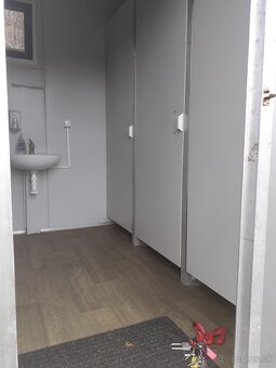 SANITÁRNY PRÍVES WC A SPRCHY - 2