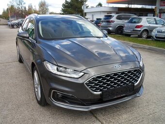 Ford Mondeo Combi 2.0 HEV Vignale 187k automat,facelift,masá - 2