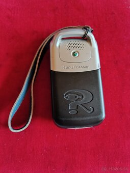 Retro mobil Sony Ericsson 300Wi - 2