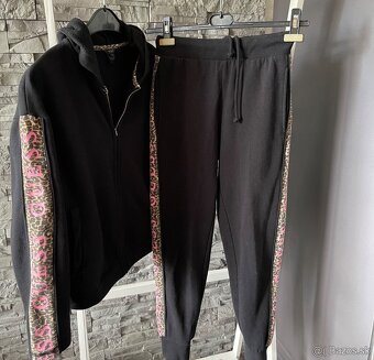 Tepláková súprava GUESS ve.S/M - 2