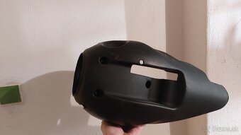Fiat Stilo plast pod volant - 2