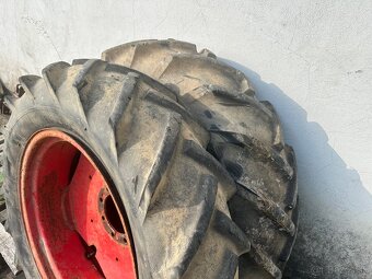 Zadné kolesá zetor 3011 - 2