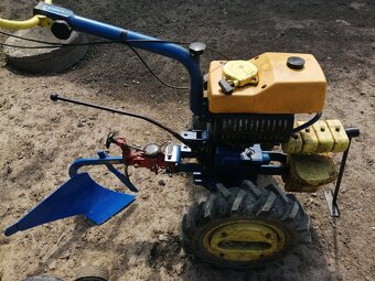 Predám malotraktor agzat - 2