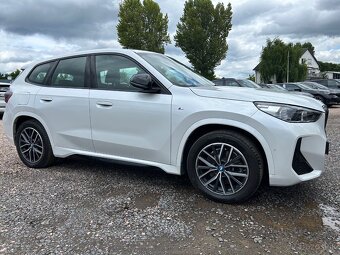 BMW iX1 xDrive M paket - elektro 230kw - 2