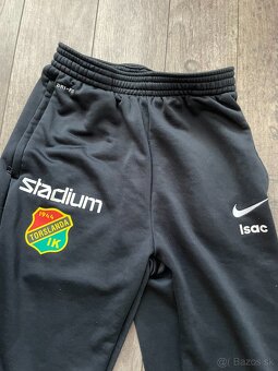 Nike teplaky - 2