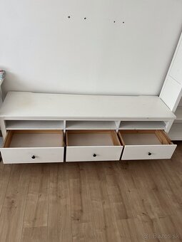 Hemnes - skrinka pod TV - 2
