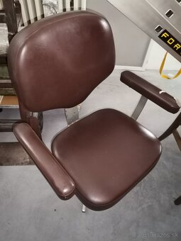 Retro Barber otocne kreslo kadernicke Vintage - 2