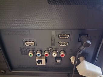 LG 32" - 2