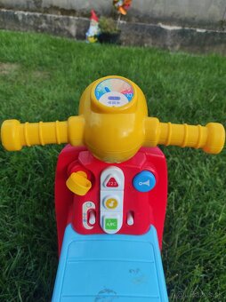 Odrážadlo Fisher Price - 2