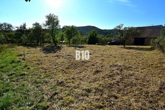 Rovinatý Pozemok určený k výstavbe domu - 2