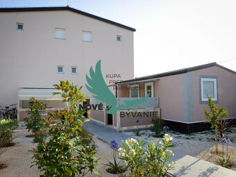 Chorvátsko Top ponuka apartmán s tromi štúdio apartmánmi a b - 2