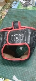 Boxerská prilba - 2