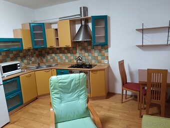 Prenájom 2 izbový byt Nitra Na Hôrke - 2