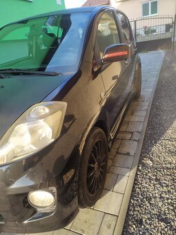 Daihatsu Sirion 1.5 - 2