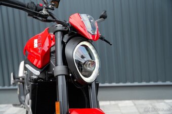 Ducati Monster Plus r.v.2022 - 2