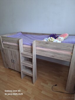 Posteľ so skrinkou - 2