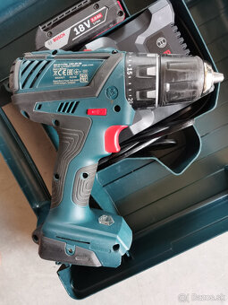 Bosch Professional Aku vrtacka, Aku vysavac - 2