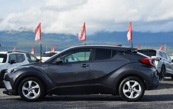 Toyota C-HR 1.8 Hybrid - slovenské auto - 2