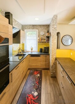 Krásny dom s bazénom, garážou a altánkom ZNÍŽENÁ CENA - 2