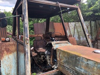 Traktor ZETOR CRYSTAL 8111 - 2