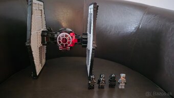 Lego Star Wars Tie fighter Jet - 2