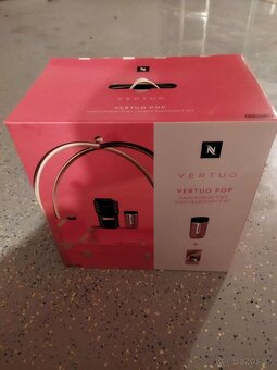 NESPRESSO kavovar - 2