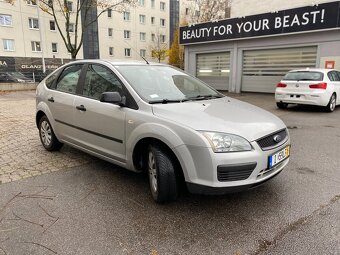 Ford Focus 1.4i (52oookm) - 2