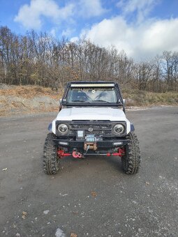 Suzuki samurai - 2