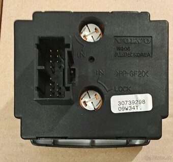 Prepínač svetiel Volvo C30 - 2