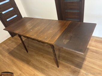 Jedálenský stôl - 2