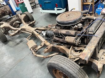 Cadillac DeVille Coupe - 2