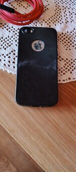 Predám iphone se - 2