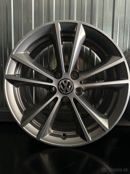 #13 Elektróny originál VW r17 - 2