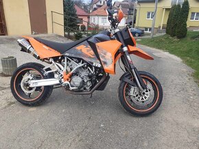 Ktm sm 950 - 2