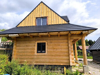 ZRUB HOLODOM ELEKTROINŠTALÁCIA, VODA, ZATEPLENÝ ŠUMIAC HOREH - 2