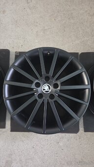 5x112 R18 TURINI SKODA - 2