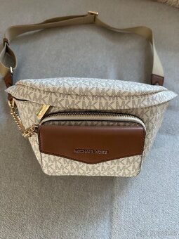 Michael Kors ladvinka - 2