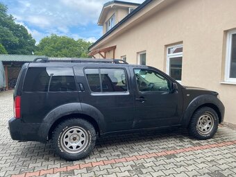 Nissan Patfinder 2,5 D, 126KW Automat - 2