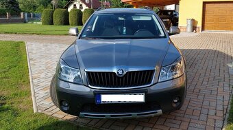 Škoda Octavia II. Combi Scout 2.0 TDI CR DPF 4x4 Facelift - 2