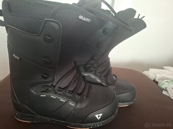 PREDÁM ÚPLNE NOVÉ SNOWBOARDOVÉ TOPÁNKY - 2