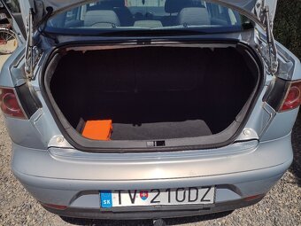 Seat cordoba - 2