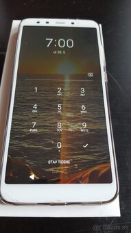 Xiaomi Mi A2 - 2