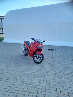 prodám Honda VFR 800FI RC 46 r.v 1999 - 2