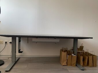 Kinnarps | Polohovatelný pracovný stôl 160 x 80cm - 2